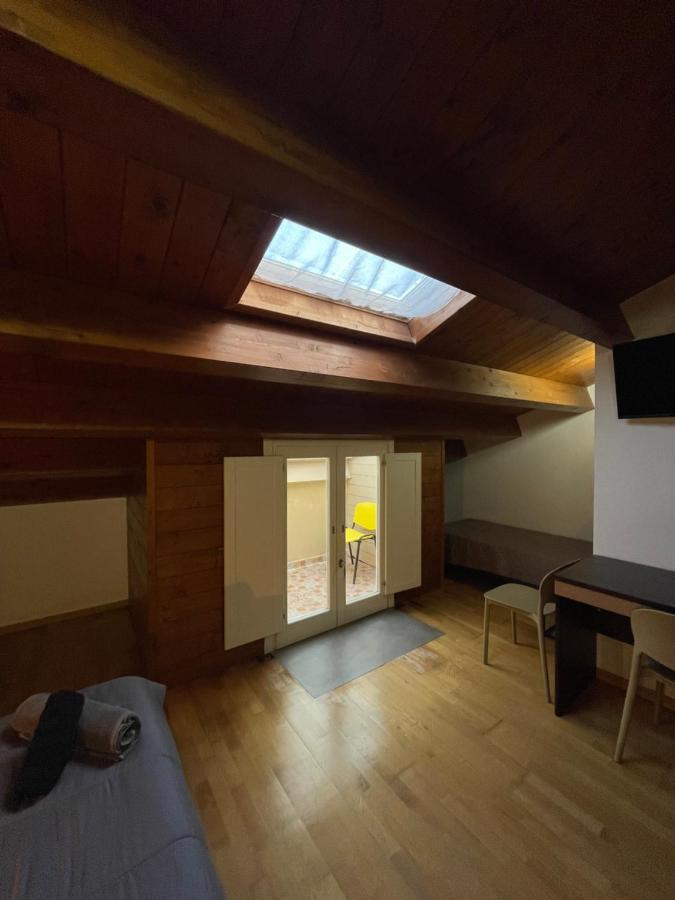 Il Vicoletto Guest House Porto Torres Bagian luar foto